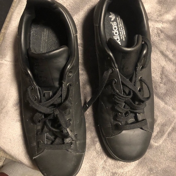 Adidas - Picture 2 of 4